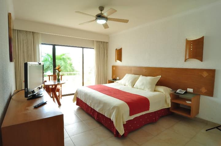 Ocean Spa Hotel, Cancun, Mexico photo 4