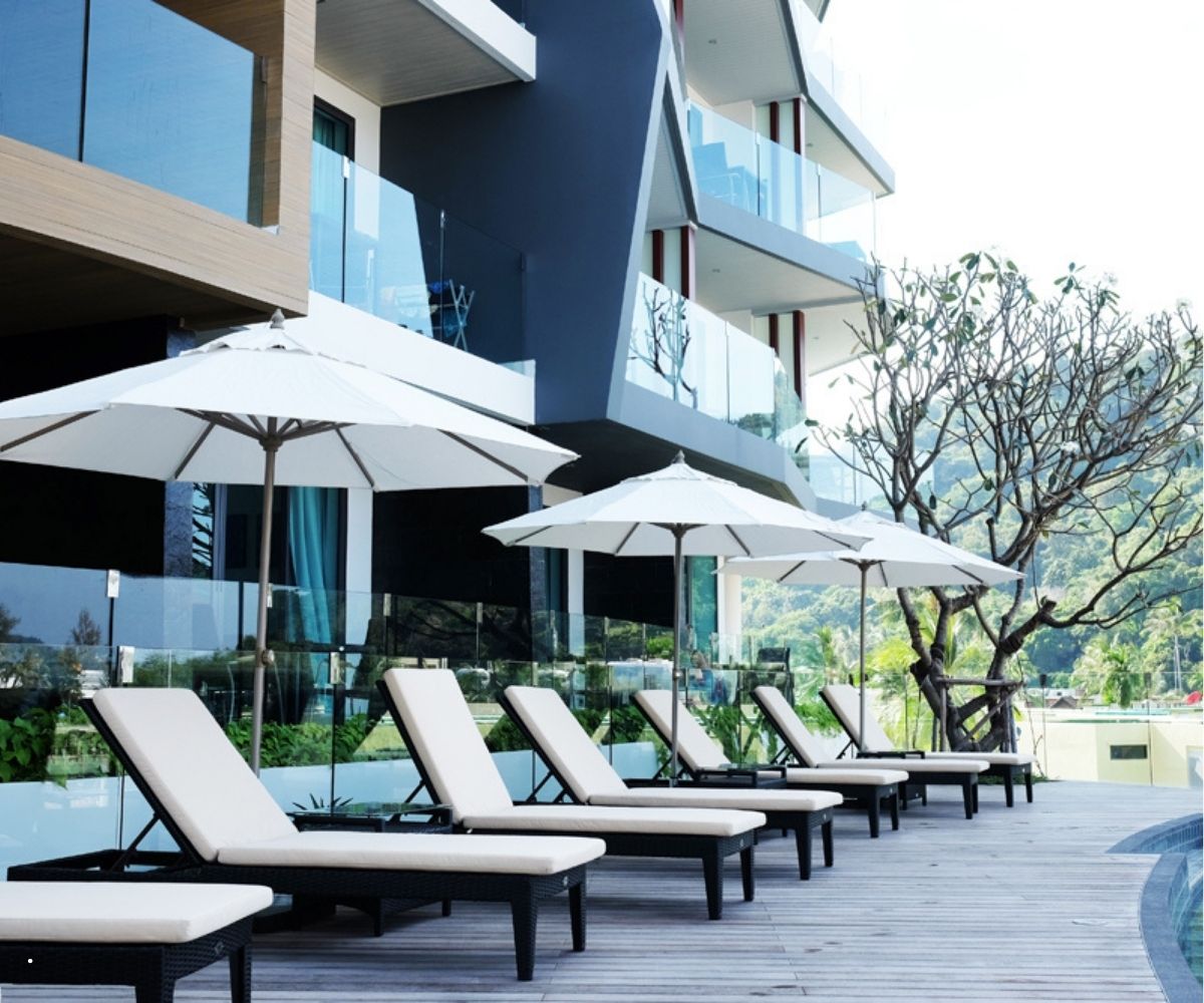 Absolute Twin Sands Resort & Spa