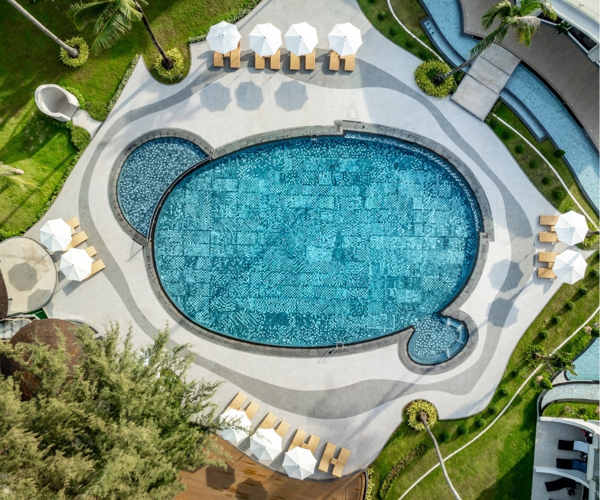 Amora Beach Resort Phuket